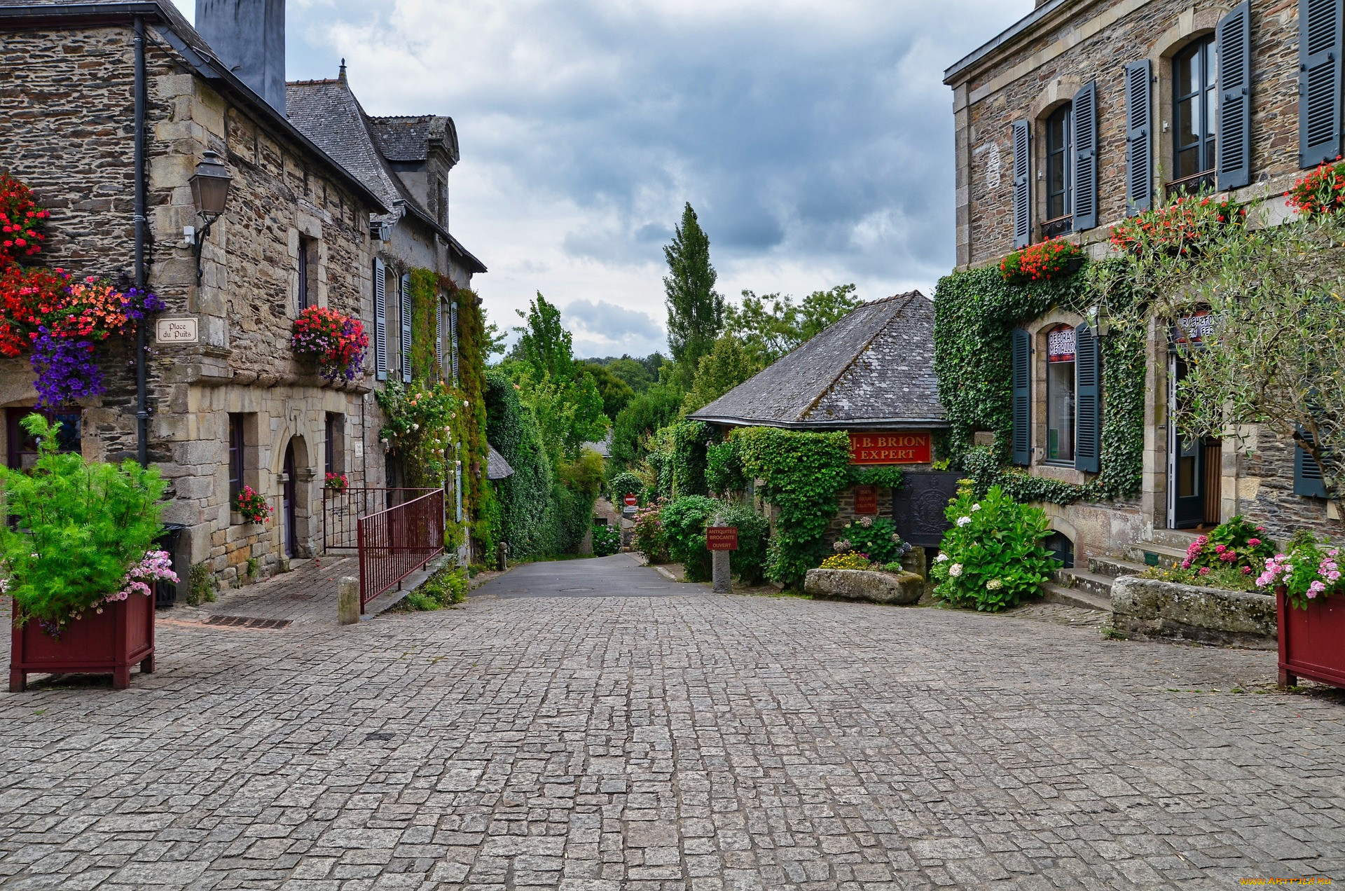 rochefort-en-terre, bretagne, france, , - ,  ,  